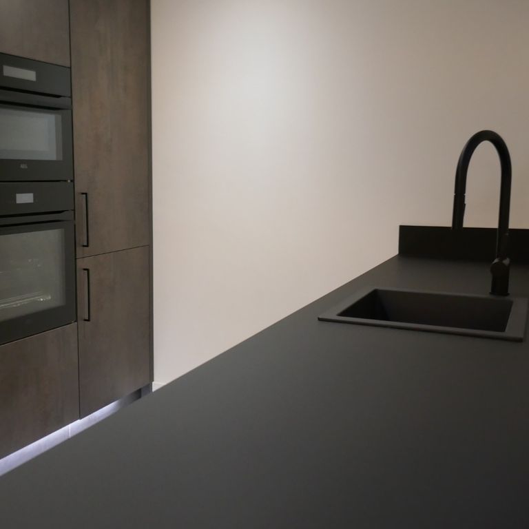 Fenix black worktop soft finish